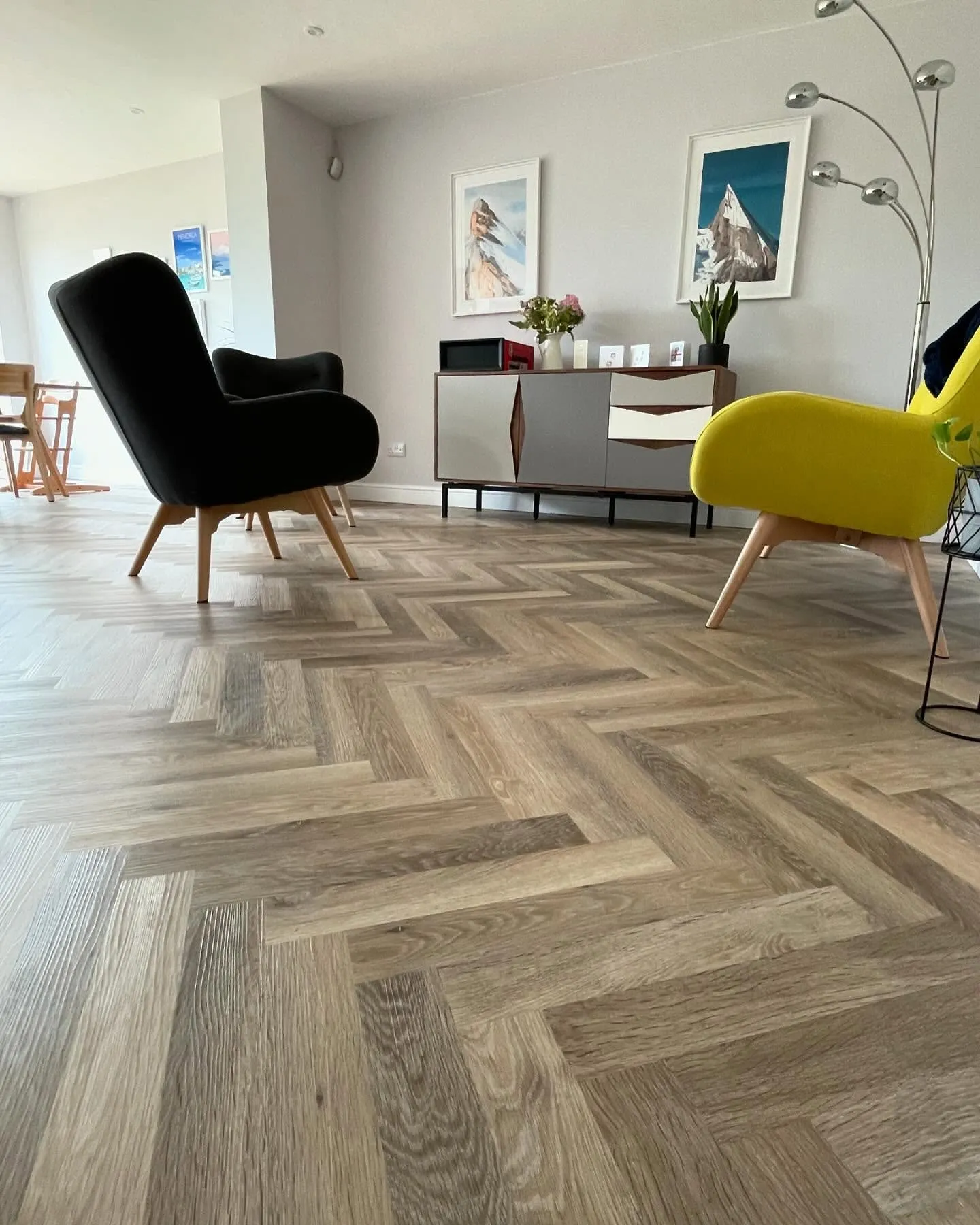 Living Room LVT 4